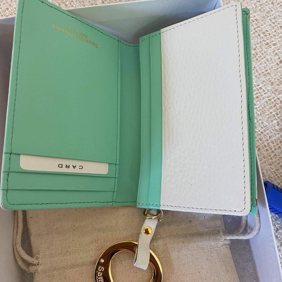 Cardcase - Picture 2 of 7